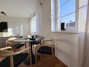 Pronájem bytu 2+kk, Praha - Libeň, Na žertvách, 61 m2