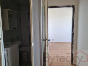 Pronájem bytu 2+kk, Praha - Kamýk, Cílkova, 43 m2
