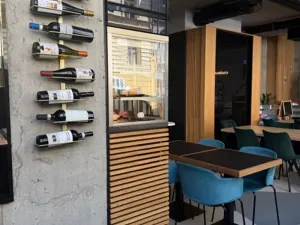 Pronájem restaurace, Praha - Smíchov, Grafická, 174 m2