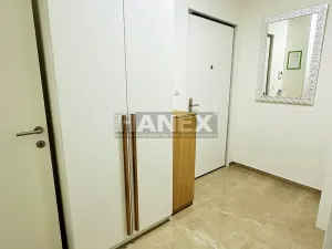 Pronájem bytu 1+kk, Praha - Košíře, Česká, 48 m2