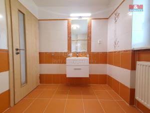 Prodej bytu 2+1, Oslavany, Hlavní, 59 m2