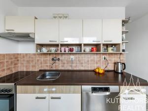 Prodej bytu 3+1, Vrdy, 93 m2
