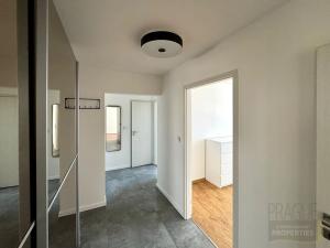 Pronájem bytu 3+kk, Praha - Vršovice, Tádžická, 86 m2