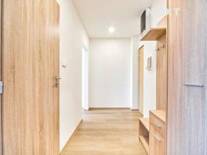 Pronájem bytu 1+1, Ostrava, Břustkova, 39 m2