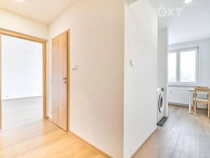 Pronájem bytu 1+1, Ostrava, Břustkova, 39 m2