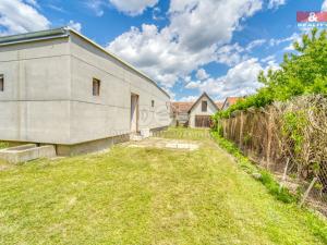 Pronájem obchodního prostoru, Borovy, 168 m2