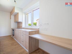Pronájem bytu 1+kk, Trhové Sviny, Za Pilou, 40 m2