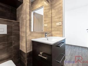 Prodej bytu 3+1, Karlovy Vary, Sibiřská, 68 m2