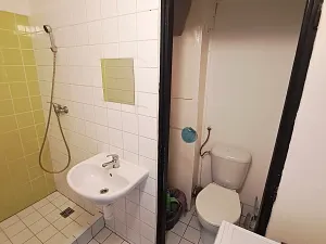 Pronájem bytu 1+kk, Praha - Radotín, Vrážská, 28 m2