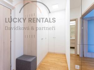 Pronájem bytu 2+kk, Praha - Modřany, Zlochova, 56 m2