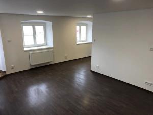 Pronájem bytu 2+kk, Liberec, nám. Soukenné, 48 m2
