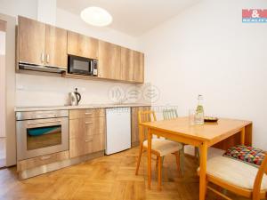 Pronájem bytu 1+kk, Počátky, Štítného nám., 28 m2