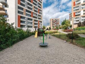 Pronájem bytu 1+kk, Praha - Horní Měcholupy, Mantovská, 40 m2