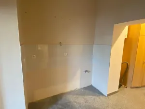 Prodej bytu 2+1, Karlovy Vary, Luční vrch, 51 m2