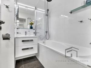 Prodej bytu 2+kk, Praha - Krč, Za dvorem, 45 m2