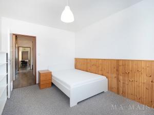 Pronájem bytu 4+1, Praha - Lhotka, Dobřejovická, 76 m2