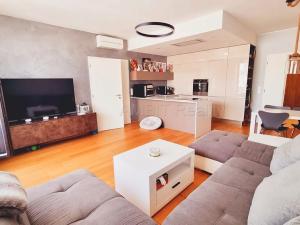 Pronájem bytu 3+kk, Praha - Dolní Chabry, K Beranovu, 91 m2