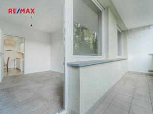 Prodej bytu 2+kk, Praha - Prosek, Litvínovská, 40 m2