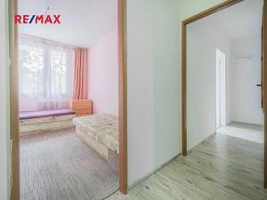 Prodej bytu 2+kk, Praha - Prosek, Litvínovská, 40 m2