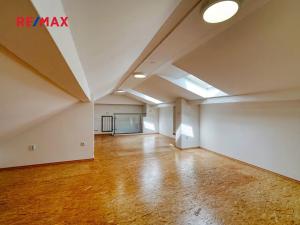 Pronájem bytu 3+1, Domažlice, Dukelská, 90 m2