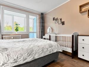 Prodej bytu 3+1, Karlovy Vary, Severní, 77 m2