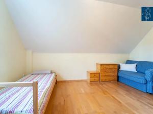 Prodej vícegeneračního domu, Praha - Hostavice, Kaňovská, 210 m2