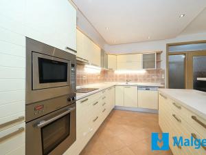 Prodej rodinného domu, Čelákovice, Na Vošverku, 160 m2