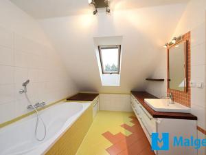 Prodej rodinného domu, Čelákovice, Na Vošverku, 160 m2