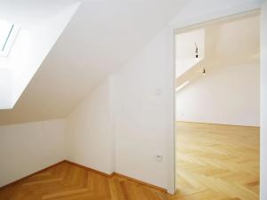 Pronájem bytu 4+kk, Praha - Vinohrady, Římská, 167 m2