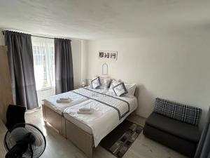 Prodej ubytování, Karlovy Vary, 660 m2
