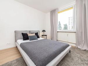 Prodej bytu 4+kk, Praha - Strašnice, Černokostelecká, 68 m2