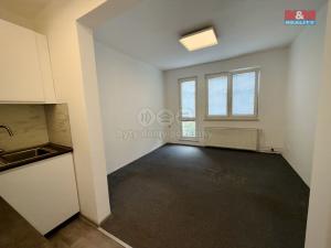 Pronájem bytu 1+kk, Zlín, Bratří Jaroňků, 28 m2