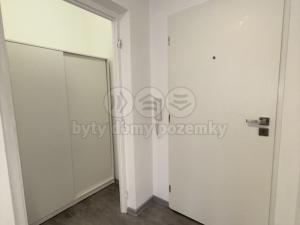 Pronájem bytu 1+kk, Zlín, Bratří Jaroňků, 28 m2