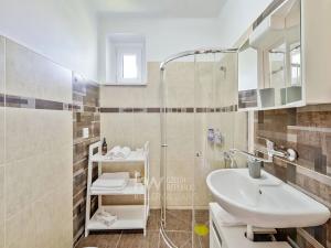 Prodej rodinného domu, Sezimovo Ústí, Okružní, 137 m2