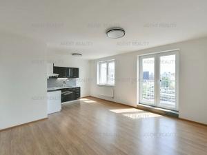 Pronájem bytu 1+kk, Praha - Holešovice, V závětří, 41 m2