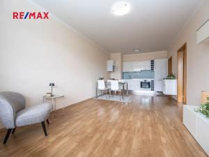Prodej bytu 2+kk, Praha - Stodůlky, Svitákova, 54 m2