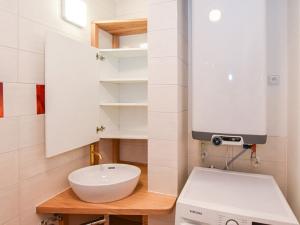 Pronájem bytu 3+kk, Praha - Zbraslav, U Národní galerie, 68 m2