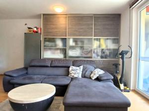 Pronájem bytu 2+kk, Praha - Krč, Hornokrčská, 54 m2