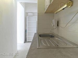 Pronájem kanceláře, Praha - Smíchov, Holečkova, 35 m2