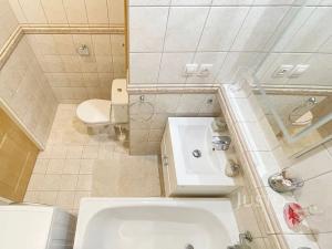 Pronájem bytu 1+kk, Praha - Háje, Květnového vítězství, 31 m2