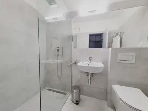 Pronájem bytu 2+kk, Praha - Kamýk, Lojovická, 49 m2