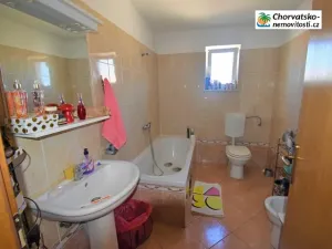 Prodej bytu 2+kk, Novi Vinodolski, Chorvatsko, 126 m2