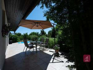 Prodej rodinného domu, Rovečné, 132 m2