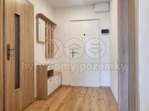 Pronájem bytu 1+1, Hradec Králové - Nový Hradec Králové, Prostějovská, 38 m2