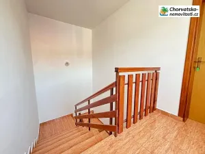 Prodej bytu 2+kk, Novalja, Chorvatsko, 104 m2