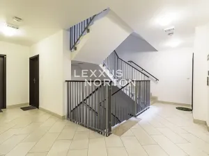 Prodej bytu 3+kk, Praha - Holešovice, V háji, 91 m2