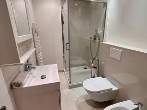 Pronájem bytu 2+1, Praha - Karlín, Kollárova, 88 m2