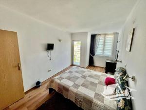 Prodej bytu 2+kk, Nesebar, Bulharsko, 65 m2