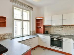 Pronájem bytu 2+1, Praha - Malá Strana, Újezd, 60 m2