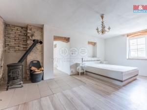 Prodej rodinného domu, Libochovany, 270 m2